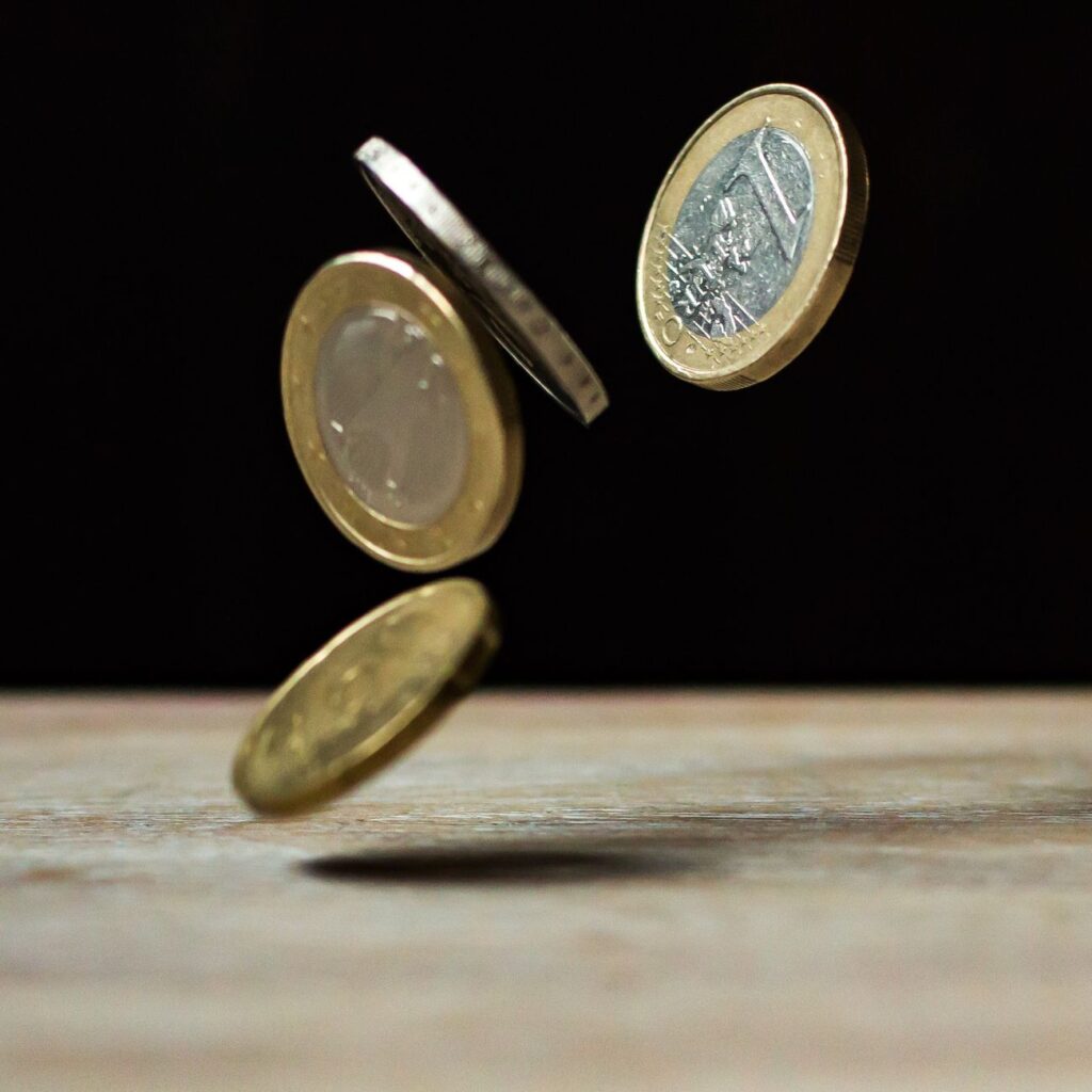 Comparativa de precios de dominios en diferentes registradores 1 pexels photo 210600 5